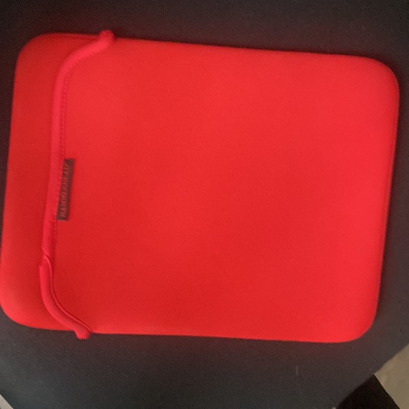 Hammerhead iPad case-red - Picture 4 of 4